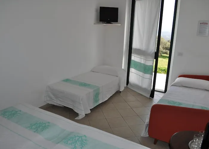 La Striscia Larga 3*