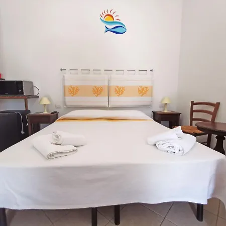 La Striscia Larga Bed and breakfast San Pasquale