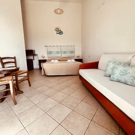 Bed & Breakfast La Striscia Larga 3*