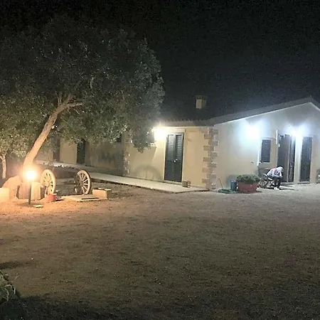La Striscia Larga 3*