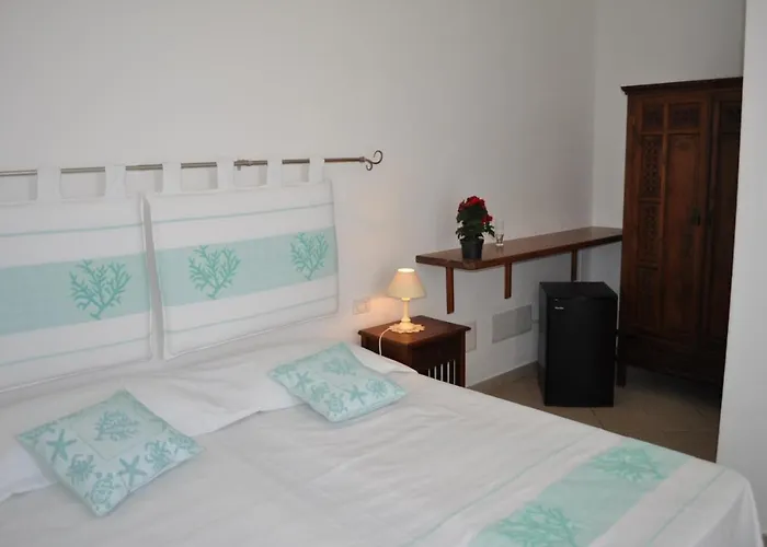 La Striscia Larga Bed & Breakfast