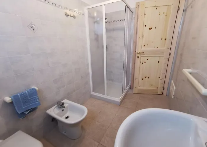 La Striscia Larga Bed & Breakfast 3*